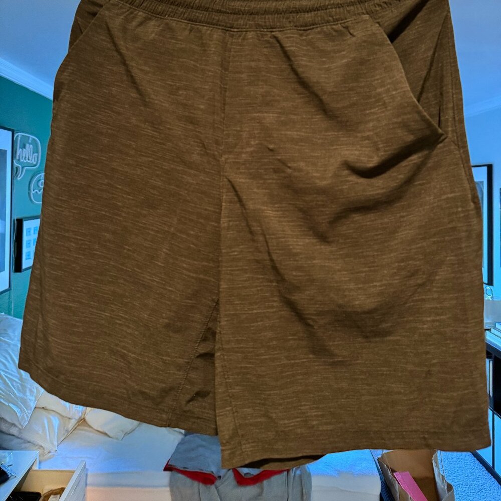 Lululemon 9in Pacebreaker Shorts